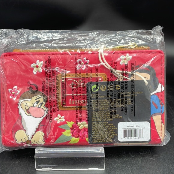 Loungefly Disney Princess Snow White & Grumpy wallet - Picture 4 of 6